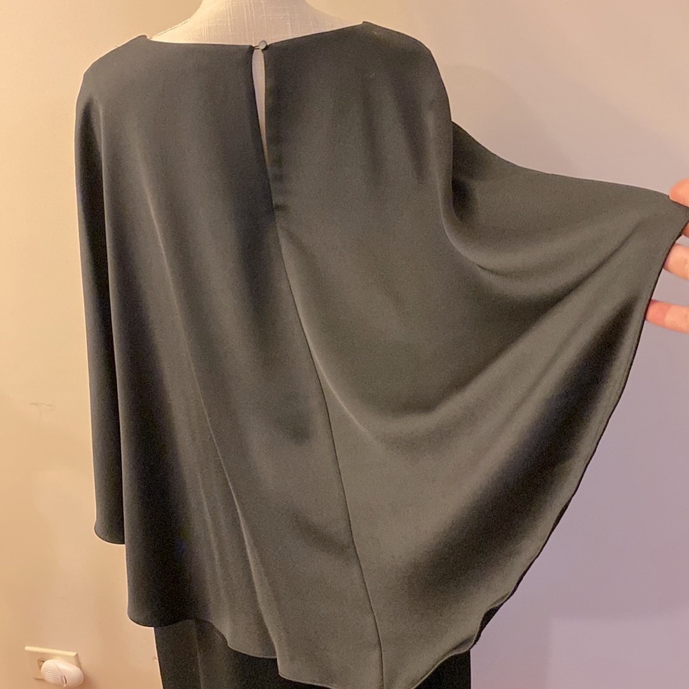 Vince Camuto women’s black high low capelet 1 button closure back dress 2X - Picture 6 of 14